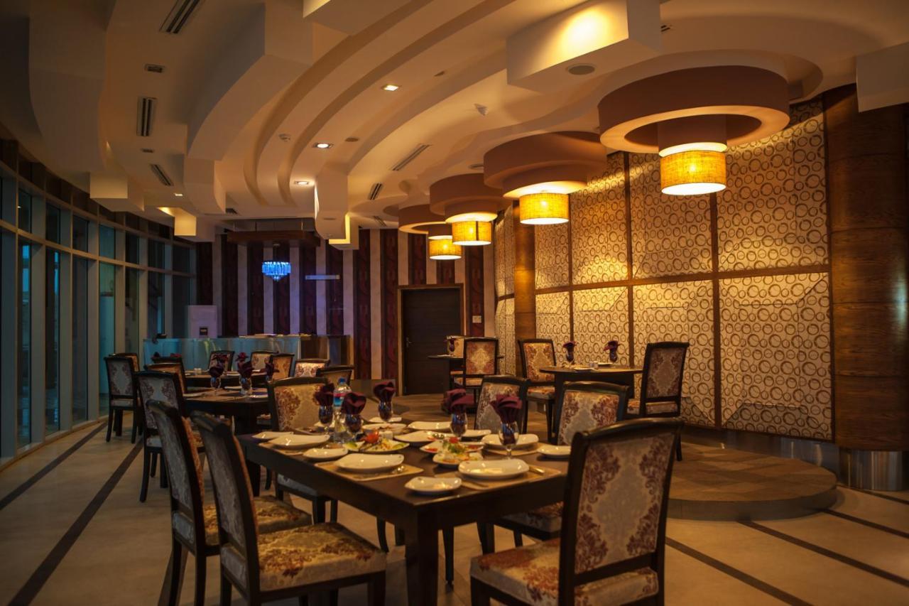 Hotel Jacaranda Heights Islamabad Exterior foto