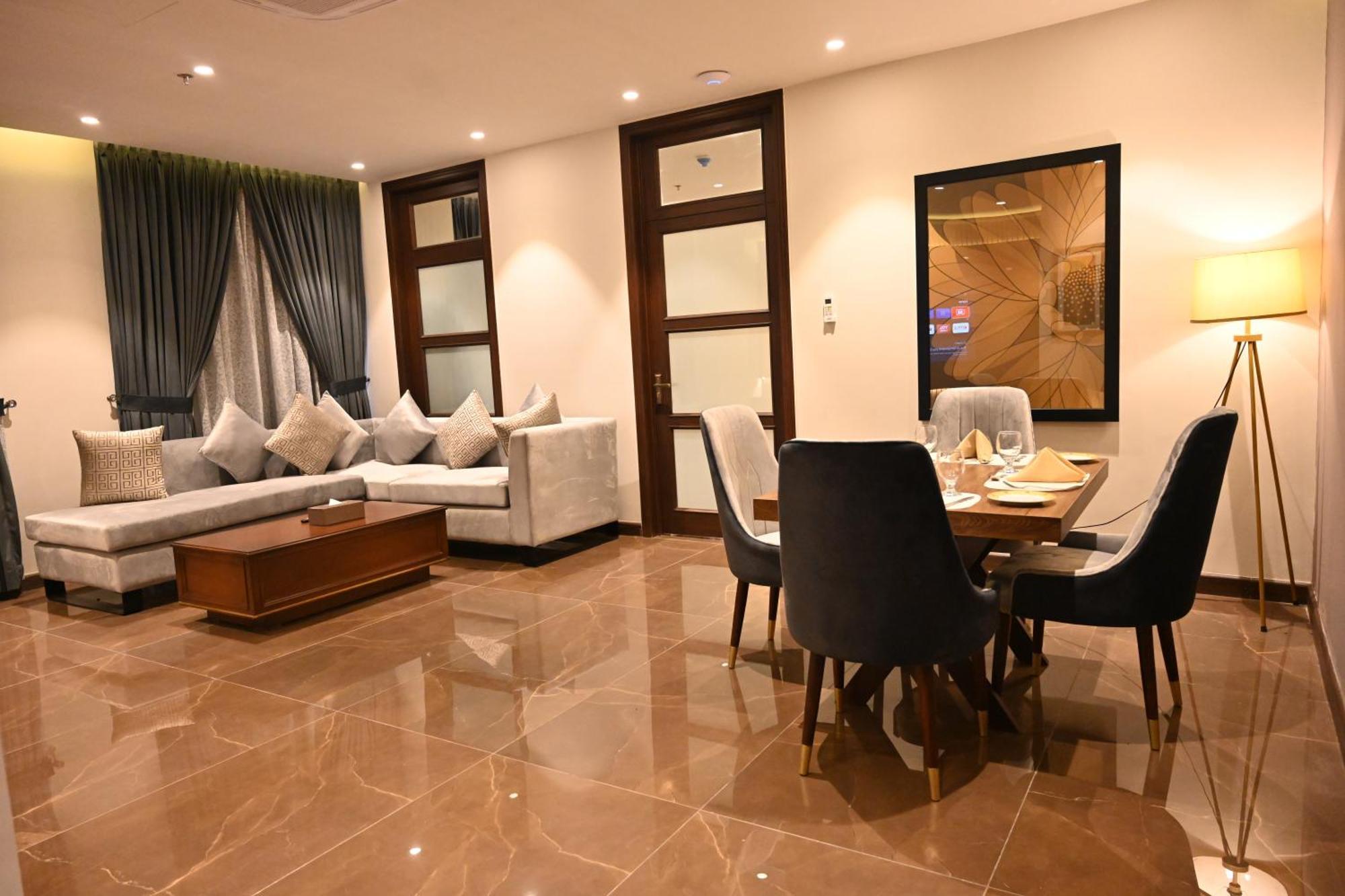 Hotel Jacaranda Heights Islamabad Exterior foto